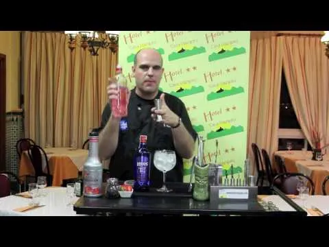 Como preparar gin tonic rosa